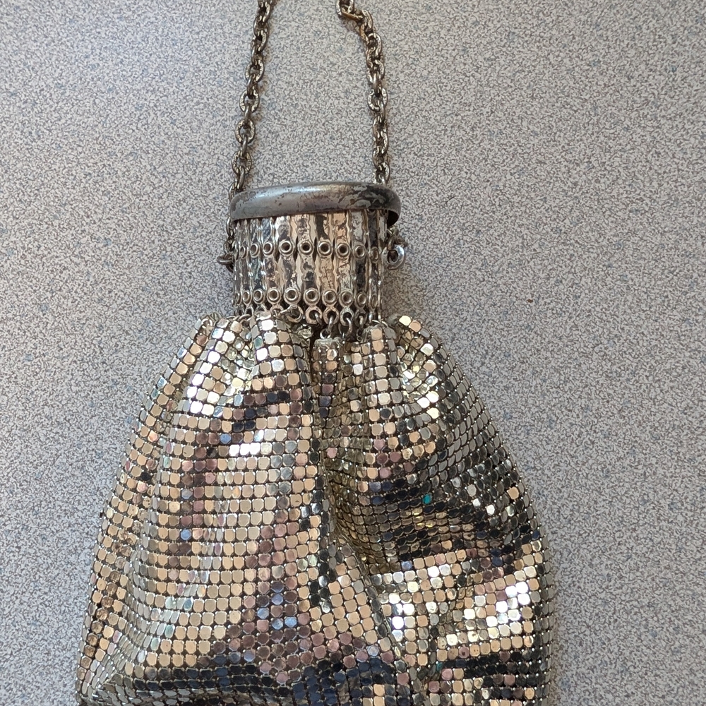 Vintage 1930s Whiting & Davis Silver Mesh Gate Beggars Evening Bag